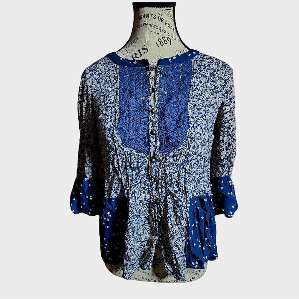 Maeve by Anthropologie Blue Embroidered Blouse Size 0 Oversized